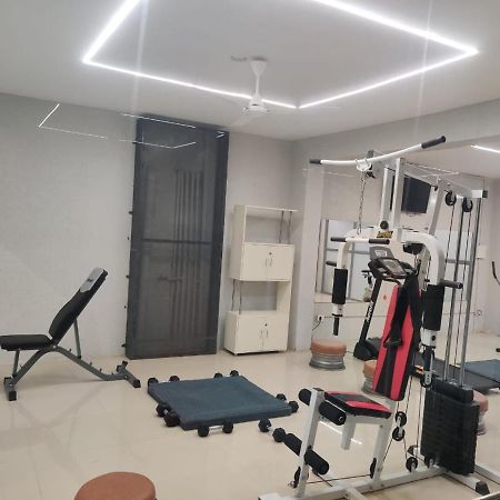 Restel Studio Flats Hyderabad Luaran gambar