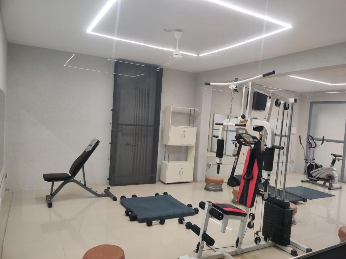 Restel Studio Flats Hyderabad Luaran gambar